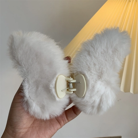 Dames Pluche Vlinder Haarklauw Plastic Hars Grote Haarklem Elegant Herfst Winter Zachte Vacht Haaraccessoires