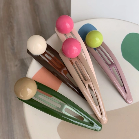 Koreaanse Stijl Kleurrijke Regenboog Bal Haarclip Voor Vrouwen Meisjes Handgemaakte Plastic Ronde Kralen Barrettes Zoete Zijspeld Accessoire