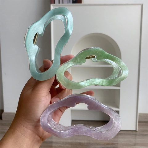 Pinza para el Cabello de Acrílico Grande Forma de Nube Patrón de Mármol Irregular Clip Estilo Dulce y Fresco Accesorios Mujer