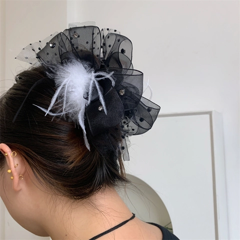 Pinza per Capelli con Fiocco in Rete a Pois Retrò Francese Grande Clip a Squalo in Peluche con Piume e Strass Accessori per Capelli Donna