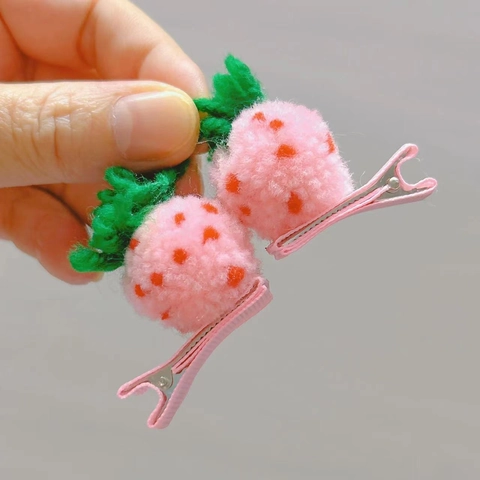 Handmade Knitted Strawberry Hair Accessories For Girls Women Pink Fruit 3D Yarn Headband Hair Ties Clips Cute Sweet Hair Decor