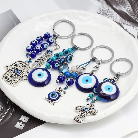 Türkischer Böser Blick Schlüsselanhänger Hand der Fatima Kreuz Feder Anhänger Ethno Legierung Glasperle Nazar Amulett Schmuck