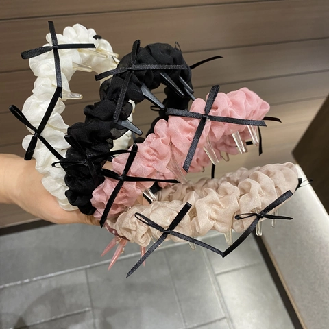 Cerchietto Dolce Coreano in Tessuto Pieghettato Con Fiocchi di Nastro Neri Fascia per Capelli Antiscivolo per Donna Accessori