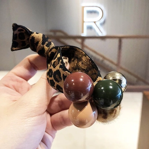 Vintage Leopard Print Hair Ties For Women Resin Beads Plush Ball Elastic Hair Bands Stylish Ponytail Holders Hair Accessories