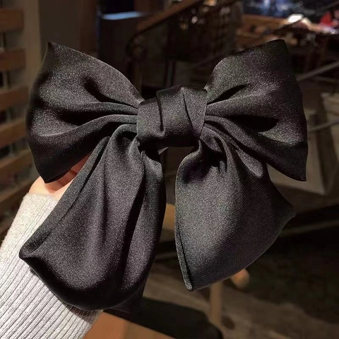 Oversized Satin Bow Hair Clip Lolita Style Elegant Solid Color Spring Barrette For Women Daily Dating Party Accessories