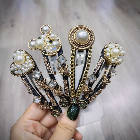 Pinza para el Cabello de Aleación Vintage Con Perla Artificial Diamantes de Imitación Abeja Forma de Corazón Lateral para Mujer