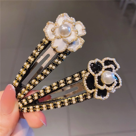 Pinza para el Cabello de Camelias Elegante Perla Artificial Strass Aleación Esmalte Clip BB Estilo Francés Joyería para Mujer