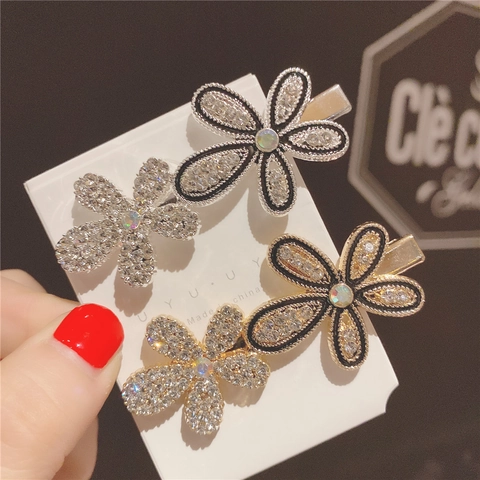 Fermaglio per Capelli a Becco d'Anatra in Lega Floreale Retrò con Strass e Perle Artificiali Eleganti Accessori per Capelli Coreani da Donna