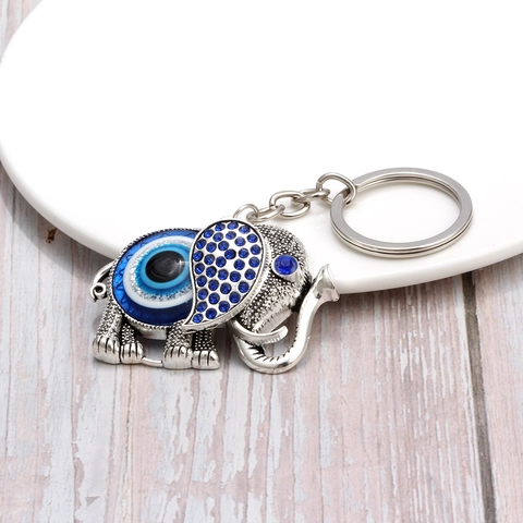 Llavero de Elefante Vintage de Aleación de Zinc Plateada Con Colgante de Ojo Malvado de Diamantes de Imitación Azules Amuleto Protector Regalo para Mujeres Hombres