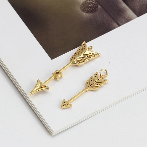 Colgante de Flecha de Aleación Chapado en Oro con Zirconia Solo Colgante Sin Cadena Para Fabricación de Joyas DIY Collar Pulsera