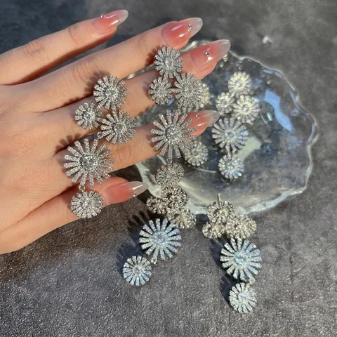 Pendientes Colgantes Largos de Cobre con Zirconia Flor Vintage Margarita Girasol Pendientes para Boda Fiesta Mujer Joyería
