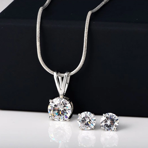Elegante Set di Gioielli in Zirconia Collana con Pendente a Taglio Rotondo e Orecchini a Bottone per Donna Sposa Matrimonio Gioielli