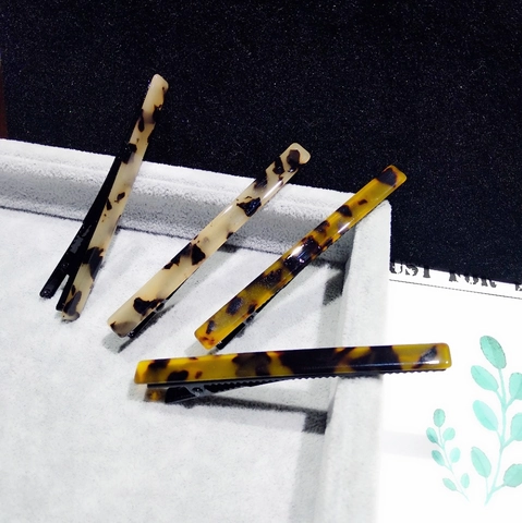 Fermaglio per Capelli Coreano Minimalista in Acetato con Stampa Leopardata Rettangolare Tartarugato Laterale per Styling Quotidiano Donna