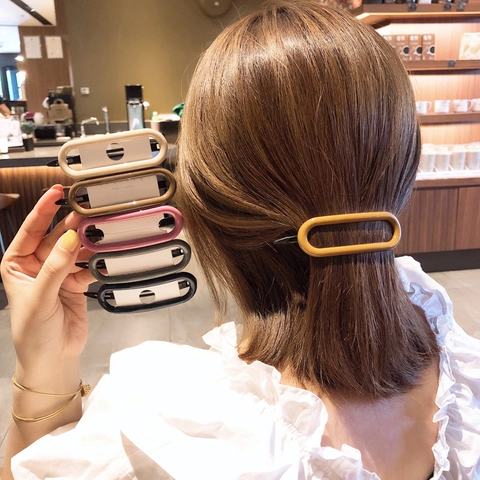 Korean Style Matte Oval Hair Clip For Women Minimalist Morandi Color Geometric Bobby Pin Side Barrette Hair Accessories