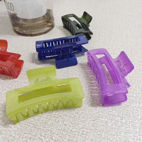 Pinza para el Cabello Rectangular Hueca de Acrílico Color Gelatina Elegante para Mujer Estilo Coreano Simple Accesorio Geométrico Grande