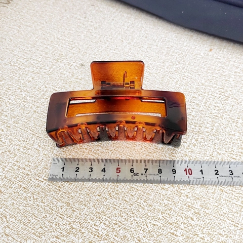 Large Square Hair Claw For Women Korean Minimalist Acrylic Matte Tortoise Shell Hair Clip French Lazy Style Styling Accessory