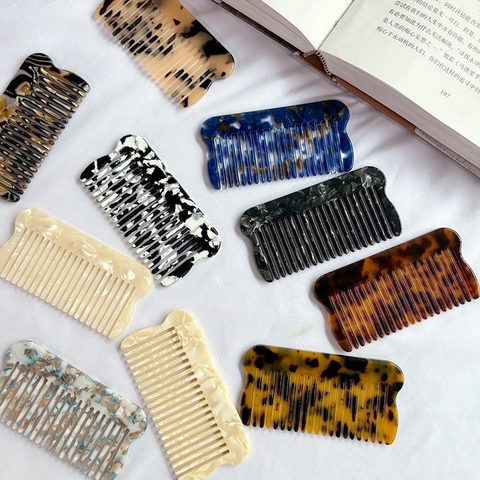 Retro Acetate Hair Comb For Women French Style Marble Tortoise Shell Pattern Portable Wide Tooth Hair Styling Comb Accessory