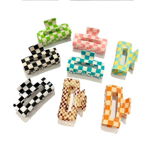 Checkerboard Hair Claws For Women French Retro Square Hollow Hair Clips PVC Resin Hair Accessories Everyday Hairgrip Styling