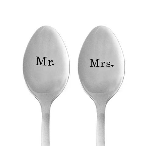 Cucchiaio in Acciaio Inossidabile a Manico Lungo Incisione Mr e Mrs Cuore Regalo per Matrimonio Anniversario Coppie
