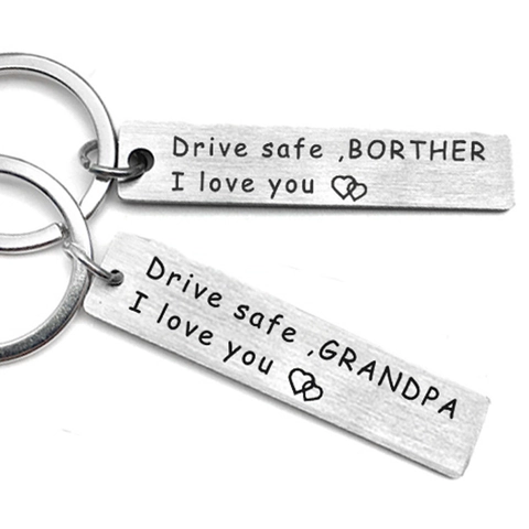 Portachiavi in Acciaio Inossidabile Drive Safe Rettangolare con Messaggio Familiare Inciso Anello per Auto Casa Regalo per Nonno Nonna Papà Mamma