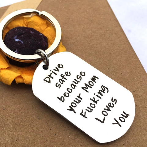 Drive Safe Stainless Steel Keychain Gift For Mom Sister Dog Tag Laser Engraved Mirror Polished Metal Key Ring Fashion Accessories