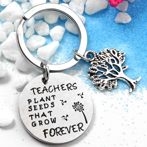 Porte-clés en Acier Inoxydable Cadeau Enseignant Arbre de Vie Pissenlit Disque Rond Gravé Bijoux pour Remise des Diplômes
