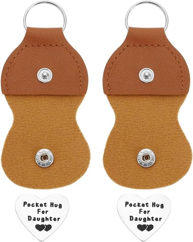 Faux Leather Guitar Pick Holder Keychain Portable Pouch Pocket Hug Keepsake Keyring Alloy Guitar Pick Bag For Musicians Gift