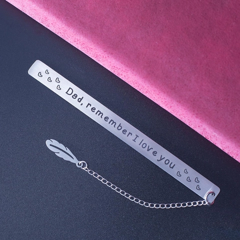 Edelstahl Gebürstet Lesezeichen Mit Feder Anhänger Graviert Herz Botschaft Geschenke Für Mama Papa Vatertag Muttertag Schmuck