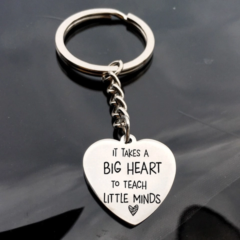 Portachiavi in Acciaio Inossidabile a Forma di Cuore Con Citazione Incisa Regalo di Apprezzamento per Insegnanti Laurea Commemorativa