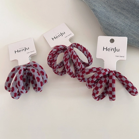 Rood Grijs Contrast Nylon Gebreide Scrunchies Set Voor Vrouwen Retro Hart Hahnentritt Plaid Elastische Haarelastiekjes Zoete Mode Haaraccessoires
