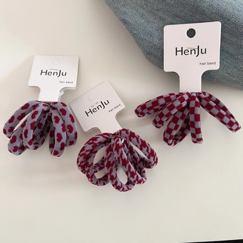 Rood Grijs Contrast Nylon Gebreide Scrunchies Set Voor Vrouwen Retro Hart Hahnentritt Plaid Elastische Haarelastiekjes Zoete Mode Haaraccessoires