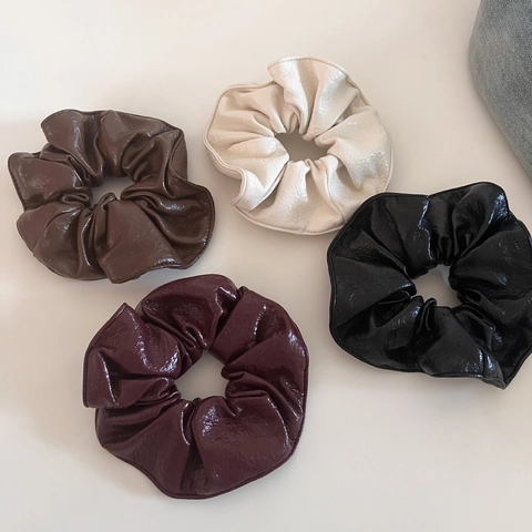 Vintage Shiny Artificial Leather Scrunchie For Women Large Elastic Hair Tie Pleated Hair Ring Retro Ponytail Holder Fashion Hair Accessories