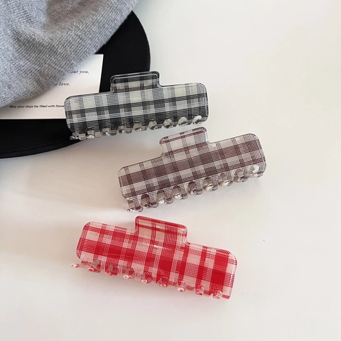 Vintage Plaid Acetate Hair Claw Clip Korean Gingham Shark Clip For Women Daily Bun Styling Large Plaid Hair Accessories