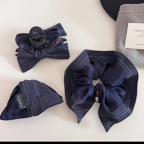 Accesorios para el Cabello de Moda en Tela a Rayas Azul Marino Estilo Coreano Scrunchies y Pinza de Lazo con Perla Artificial