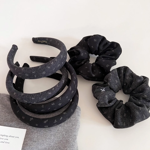 Cerchietto Imbottito in Tessuto Floreale Vintage Scrunchie Elegante Versatile Grigio Scuro Nero Accessori Capelli Donna Stile Coreano