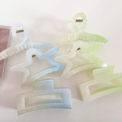 Gradient Pearlescent Star Square Hair Claw Clip For Women Korean Style Resin Hollow Shark Clip Elegant Hair Accessories
