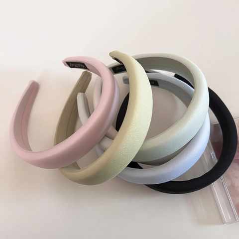 Serre-tête Rembourré en Éponge pour Femmes Couleur Unie Tissu Épais Style Coréen Accessoires de Cheveux Basiques Polyvalents Coiffe Amincissante pour le Visage
