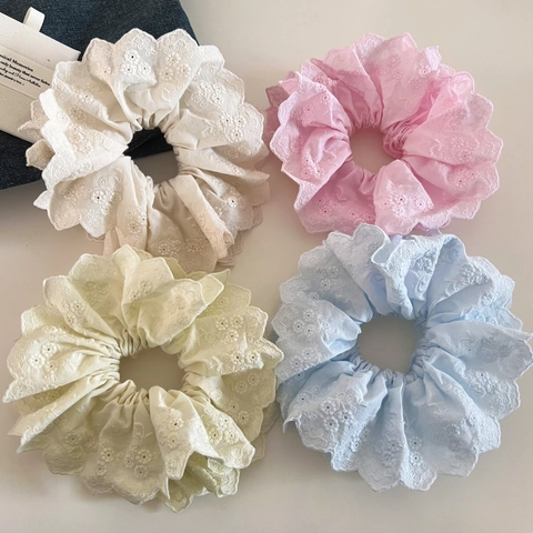 Elegant Double Layer Lace Scrunchie French Style Embroidery Hair Tie For Women Floral Scalloped Edge Elastic Hair Band