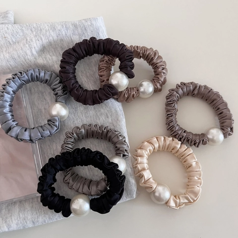 Coleteros de Satén Elegantes Con Perla Artificial Grande Gomas de Pelo Elásticas Para Mujeres Vintage Plisado Accesorios Para El Cabello