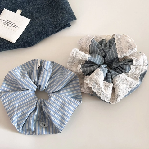 Grands Scrunchies Style Coréen pour Femmes Tissu à Rayures Dentelle Nœud Élégant Anneaux de Cheveux Décoratifs Accessoires de Cheveux