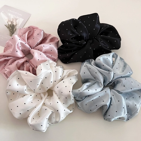 Franse Parelglans Satijn Stippen Scrunchie Oversized Elegante Haarelastiek Voor Dames Retro Stippenpatroon Elastische Haaraccessoire