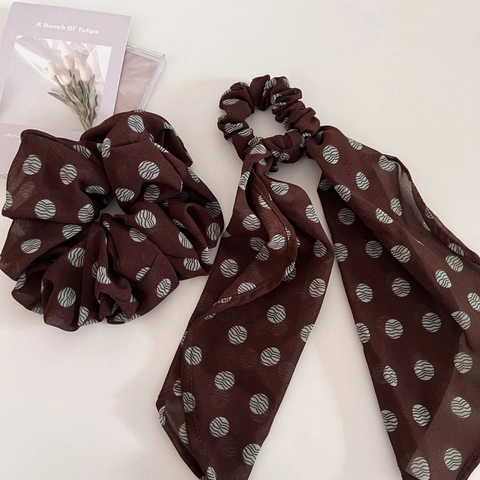 Elegante Elastico per Capelli in Tessuto a Pois per Donna Orecchino a Bottone Retrò Elastico Versatile per Coda di Cavallo con Nastro