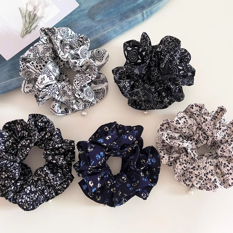 Coleteros de Tela Floral Estilo Coreano Con Perla Artificial Patrón Paisley Vintage Gomas para el Pelo Elásticas para Mujer Niña