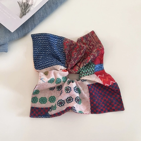 Vintage Bohemian Patchwork Fabric Scrunchie Large Floral Plaid Wavy Pattern Hair Tie Handmade Hair Accessories For Women