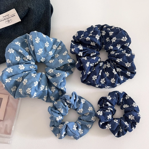 Vintage Denim Blue Floral Embroidery Scrunchie For Women Mori Style Daisy Pattern Cloth Large Hair Ring Daily Hair Accessories