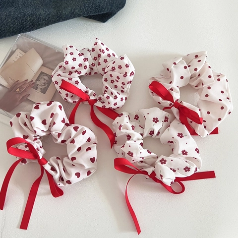 Chouchous Doux Femmes Rouge Floral Cœur Pois Avec Nœud en Satin Style Coréen Grands Élastiques à Cheveux en Tissu Accessoires