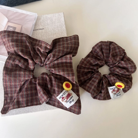 Coletero Grande de Tela a Cuadros Estilo Preppy Retro Con Decoración de Botones Goma para el Pelo para Mujer Accesorios para el Cabello