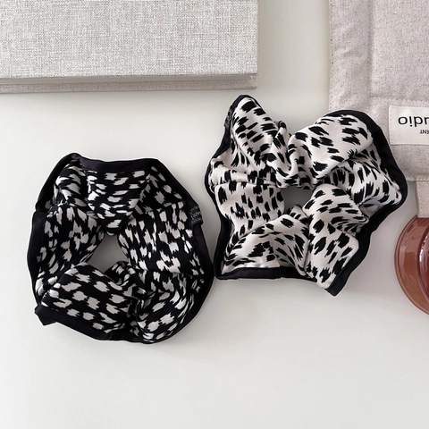 Coletero de Satén con Estampado de Leopardo Vintage Goma de Pelo Elástica Grande para Mujer Accesorios de Moda