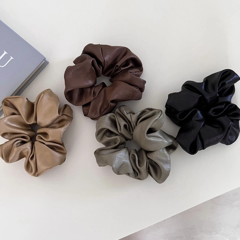 Chouchous Vintage Français en Cuir PU Satiné Texture Plissée Élastiques à Cheveux Femme Accessoires de Coiffure