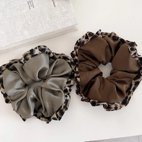 Vintage Satin Leopard Print Ruffle Scrunchie Elegant Large Hair Ring For Women Fashion Satin Patchwork Elastic Hair Tie